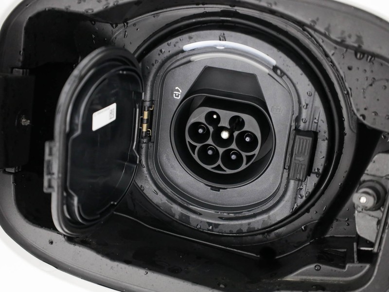 Mercedes GLC Coupè 300 de 4MATIC Plug-in hybrid Coupè  bianco