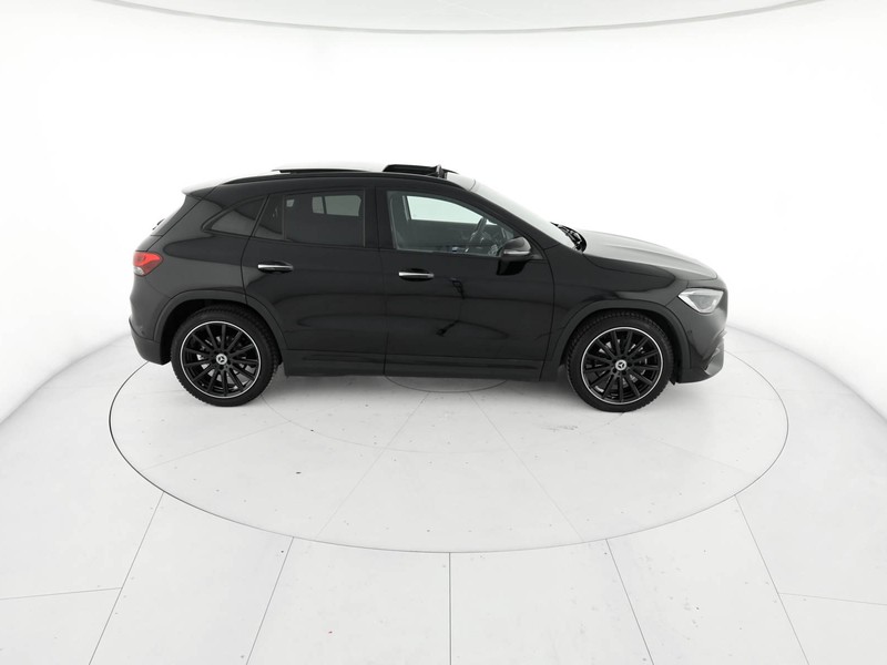 Mercedes GLA 200 d premium auto diesel nero