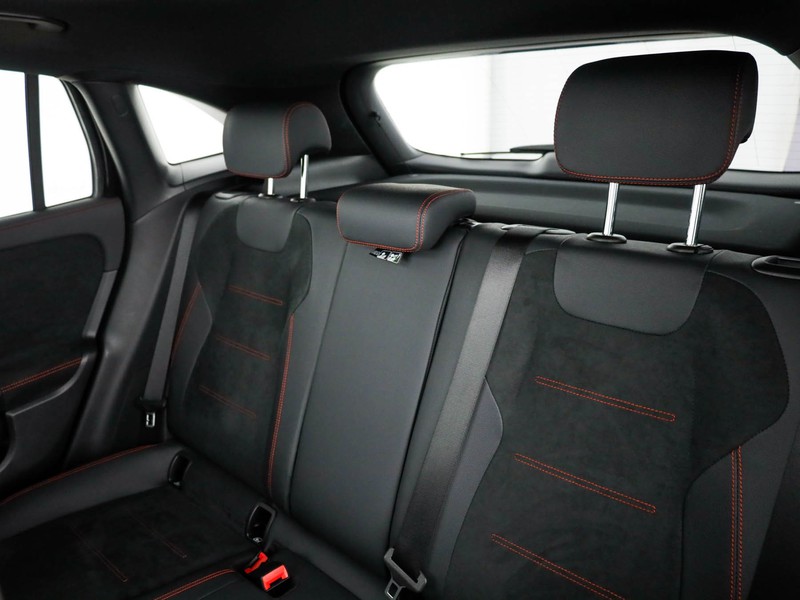 Mercedes GLA 200 d premium auto diesel nero