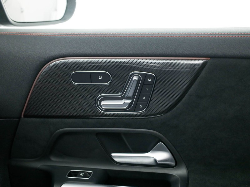 Mercedes GLA 200 d premium auto diesel nero