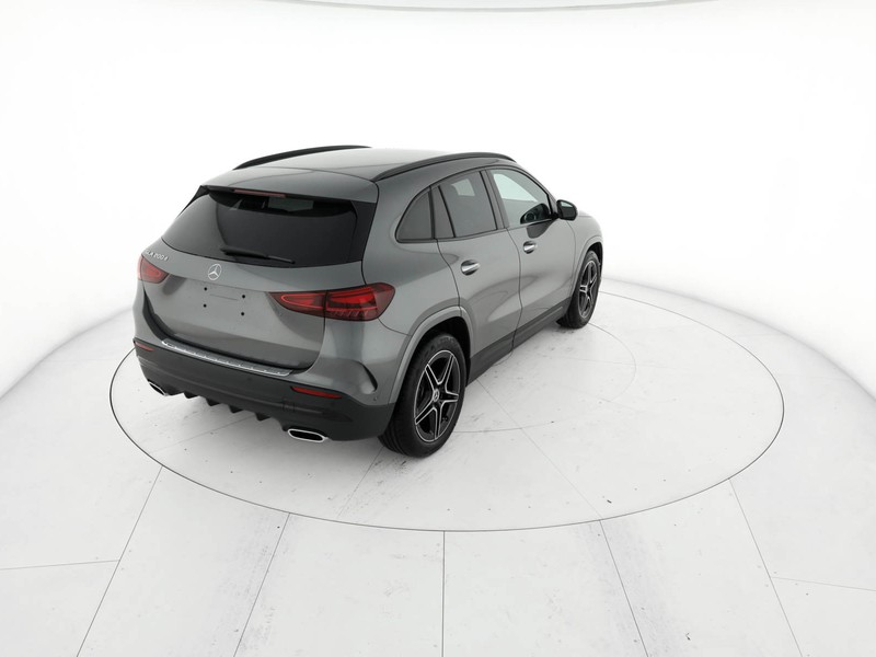 Mercedes GLA 200 d amg line extra auto diesel grigio