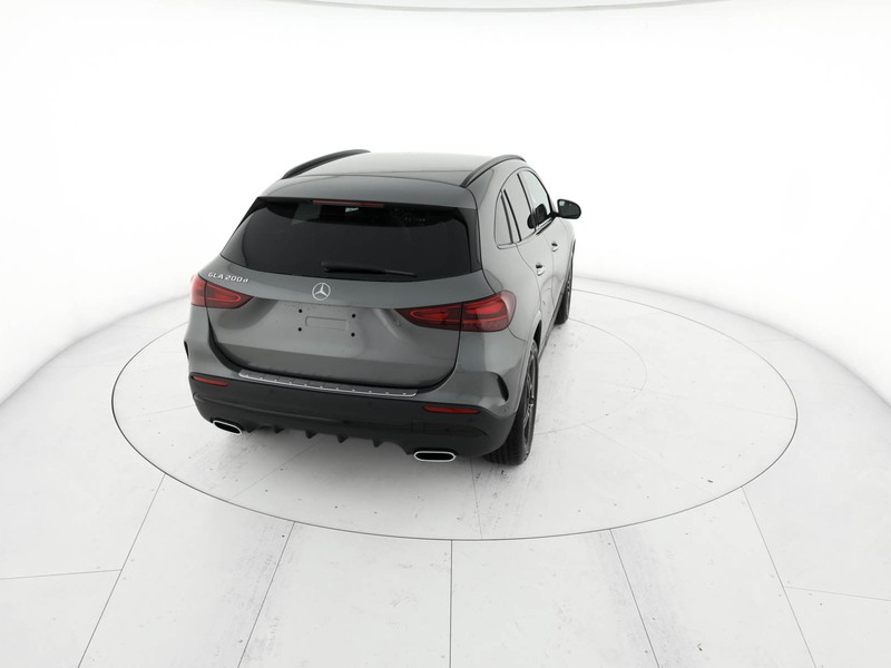 Mercedes GLA 200 d amg line extra auto diesel grigio