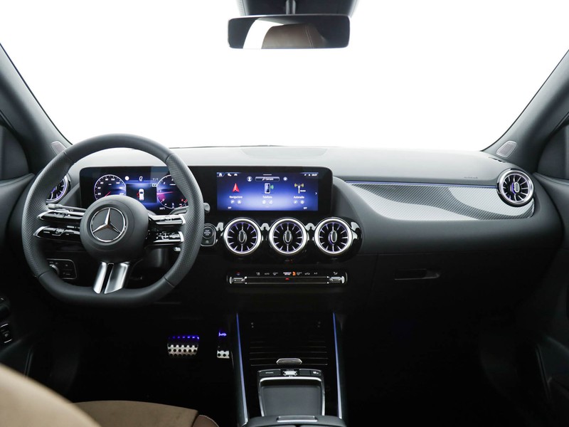 Mercedes GLA 200 d amg line extra auto diesel grigio