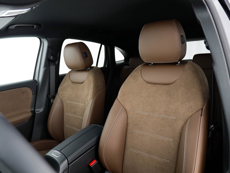 Mercedes GLA 200 d amg line extra auto diesel grigio