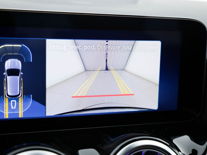 Mercedes GLA 200 d amg line extra auto diesel grigio