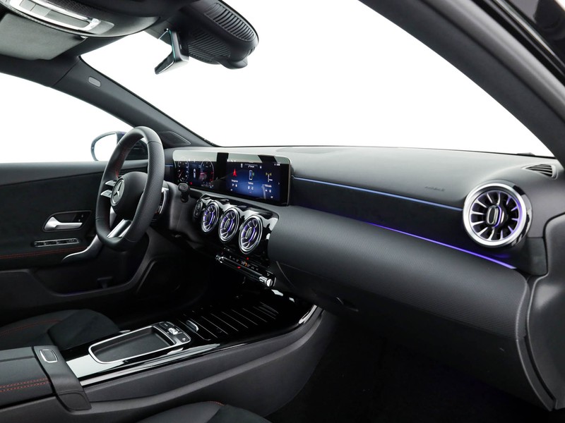 Mercedes Classe A 180 d amg line extra auto diesel nero