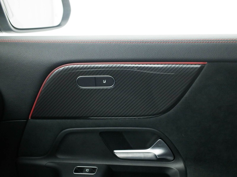 Mercedes GLA 200 d amg line advanced plus auto diesel nero