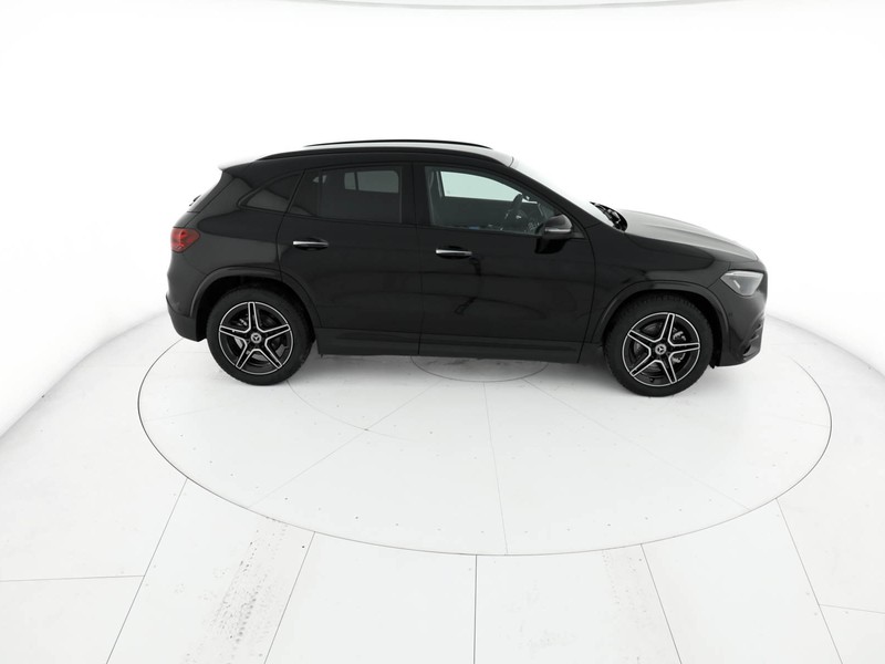 Mercedes GLA 200 d automatic diesel nero