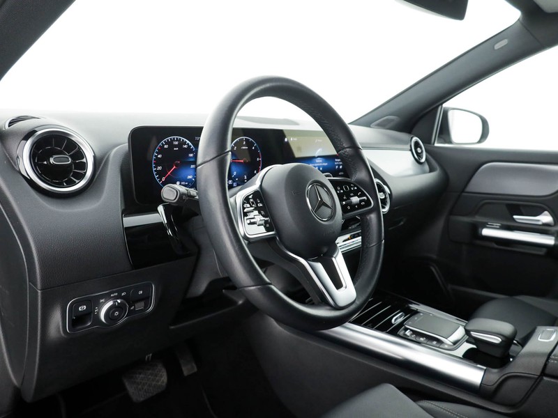 Mercedes GLA 200 d sport plus auto
