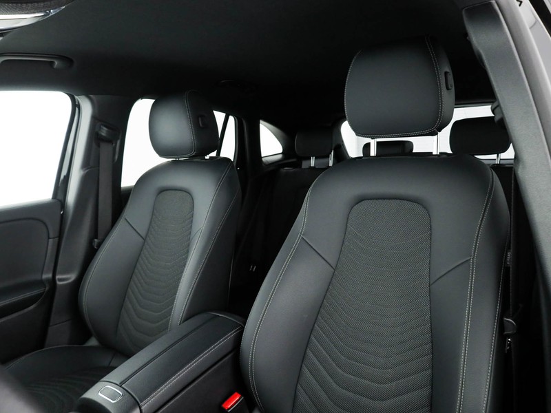 Mercedes GLA 200 d sport plus auto