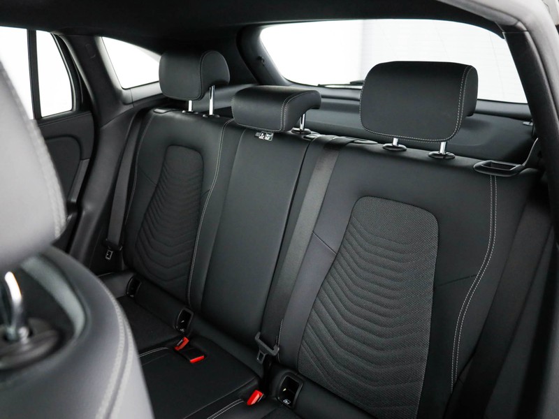 Mercedes GLA 200 d sport plus auto