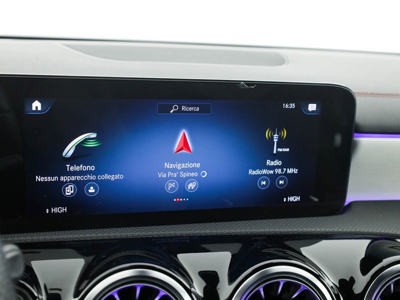 Mercedes CLA Shooting Brake  200 d premium auto