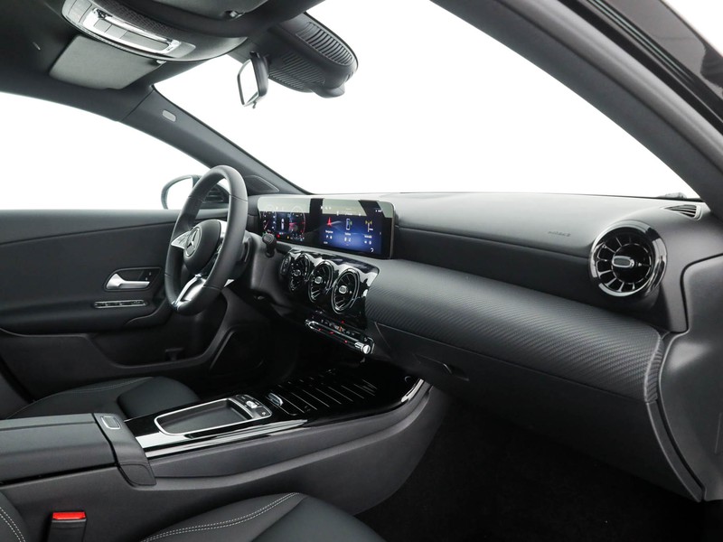 Mercedes Classe A 180 d executive auto diesel nero