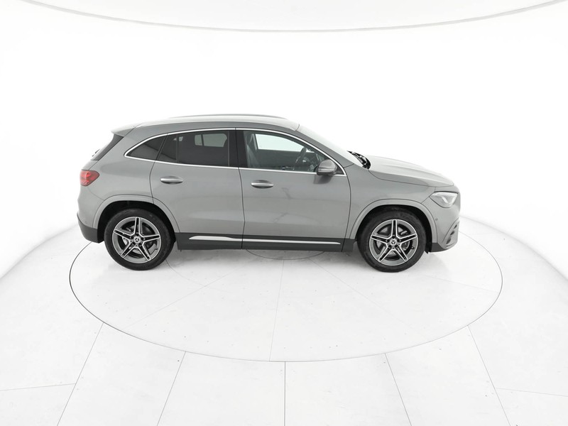 Mercedes GLA 200 d amg line extra auto diesel grigio