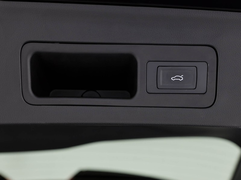 Sportequipe 8 SPORTEQUIPE GT 1.6T BENZINA 7 posti