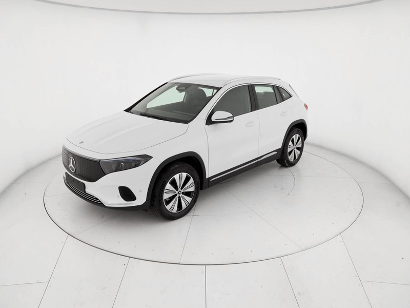 Mercedes EQA 250 +