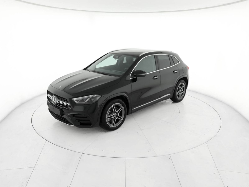 Mercedes GLA 200 d automatic diesel nero