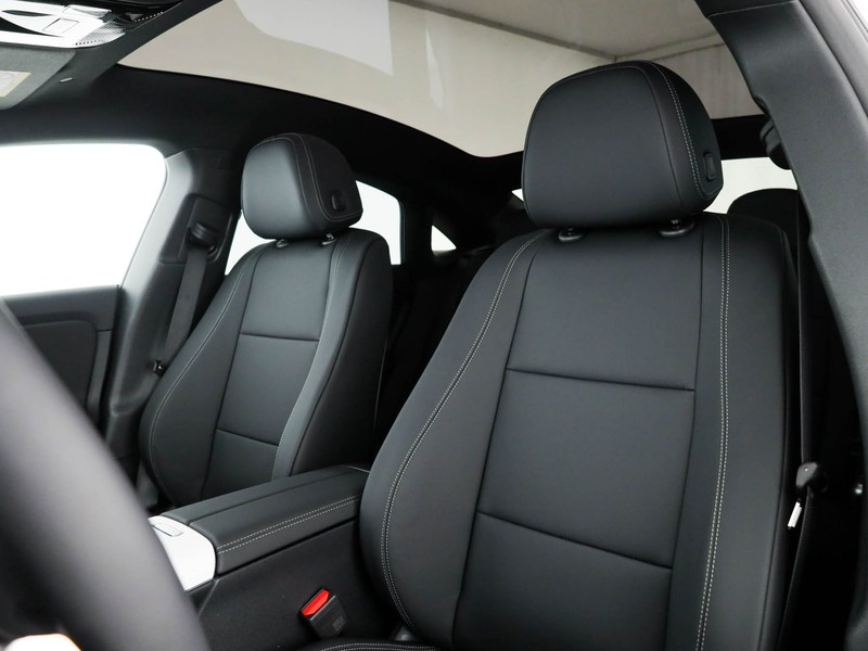 Mercedes CLA Coupè 200 advanced plus auto ibrido nero