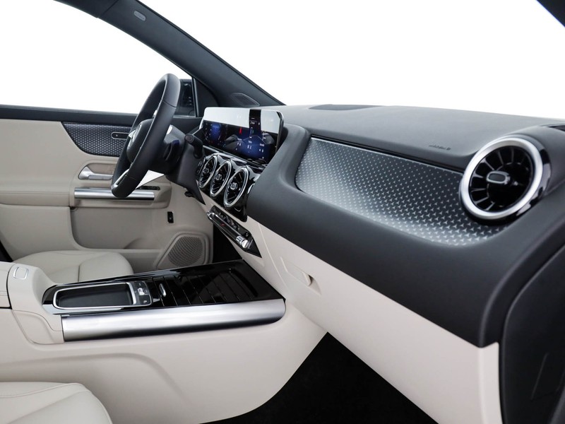 Mercedes GLA 200 d automatic diesel nero