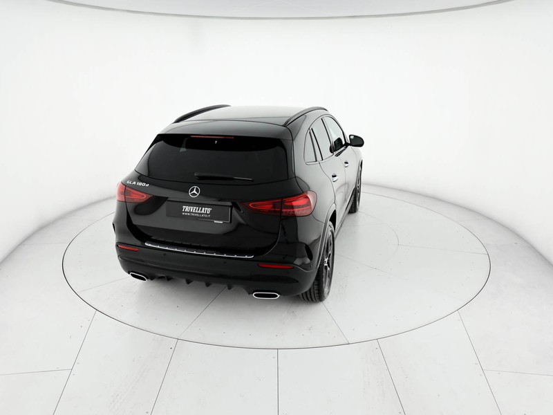 Mercedes GLA 180 d amg line advanced plus auto diesel nero