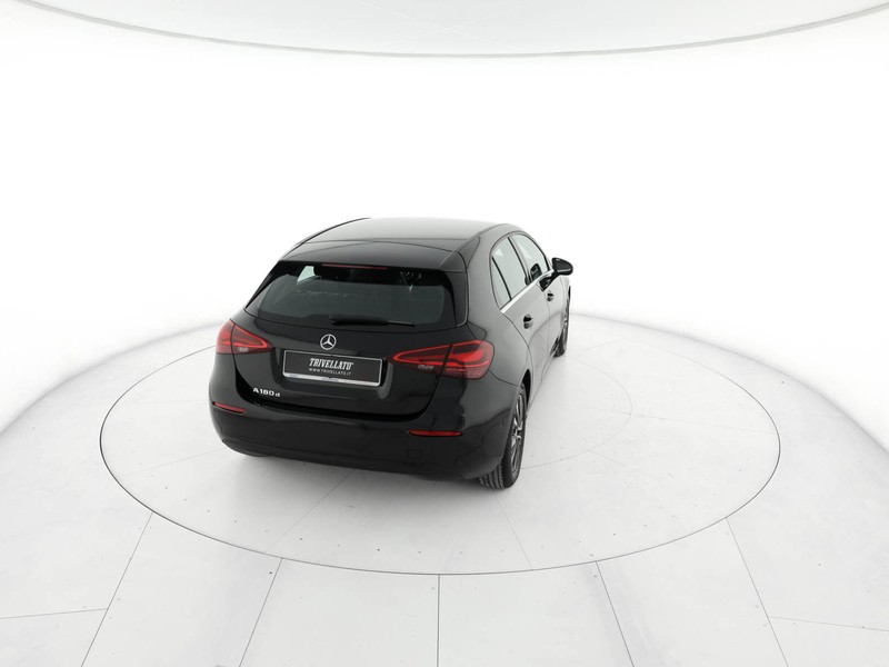 Mercedes Classe A 180 d executive auto diesel nero