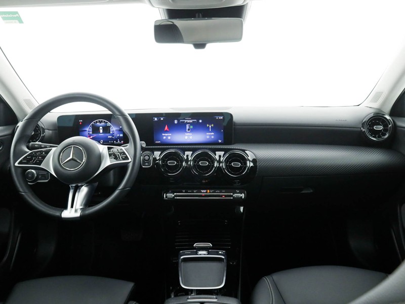 Mercedes Classe A 180 d executive auto diesel nero