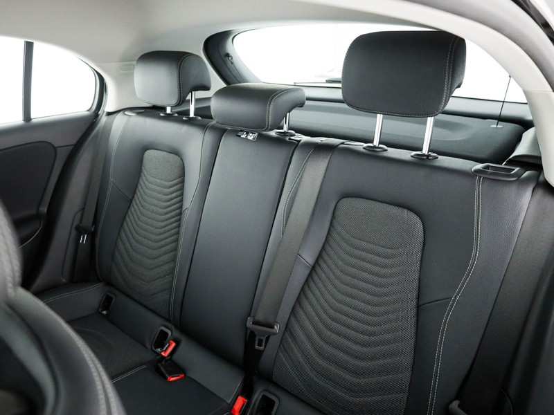 Mercedes Classe A 180 d executive auto diesel nero