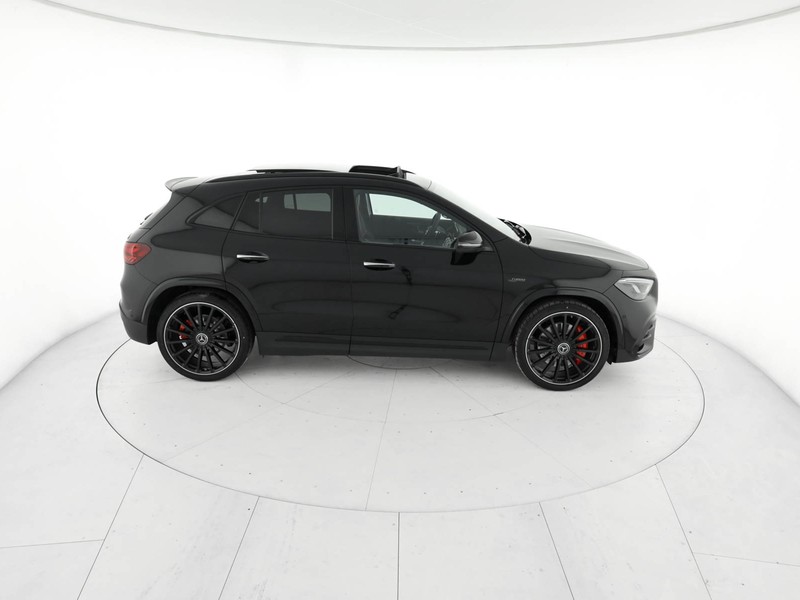 AMG GLA Mercedes-AMG 35 4MATIC benzina nero
