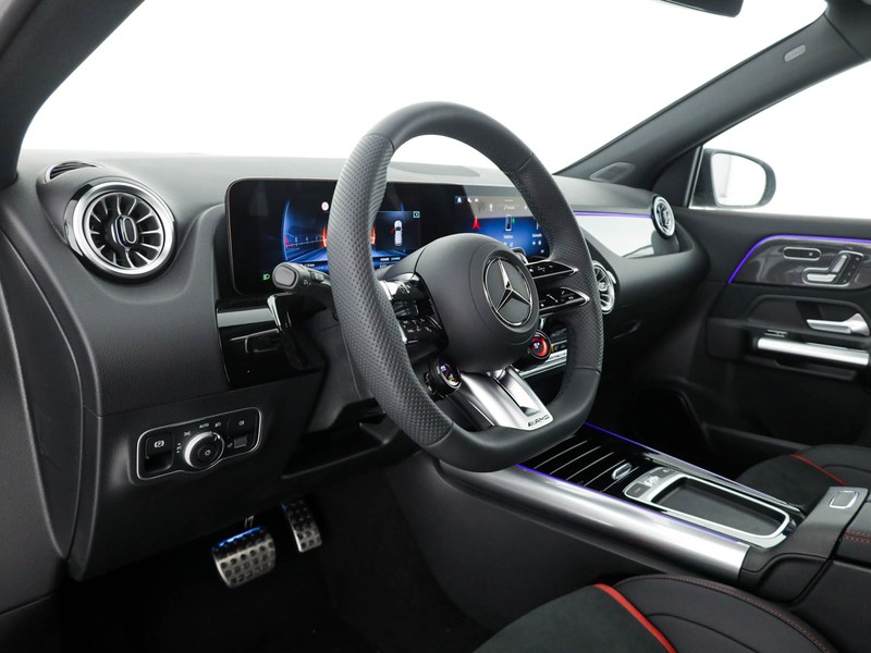 AMG GLA Mercedes-AMG 35 4MATIC benzina nero