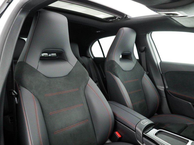 Mercedes Classe A 180 d amg line advanced plus auto