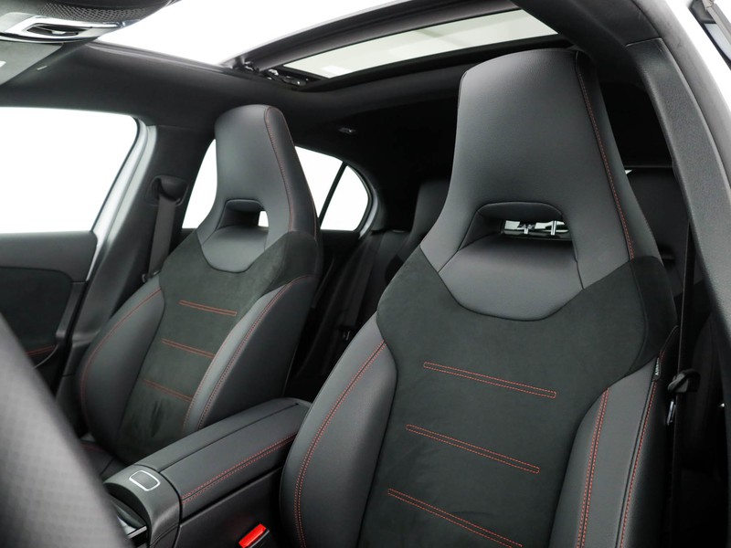 Mercedes Classe A 180 d amg line advanced plus auto