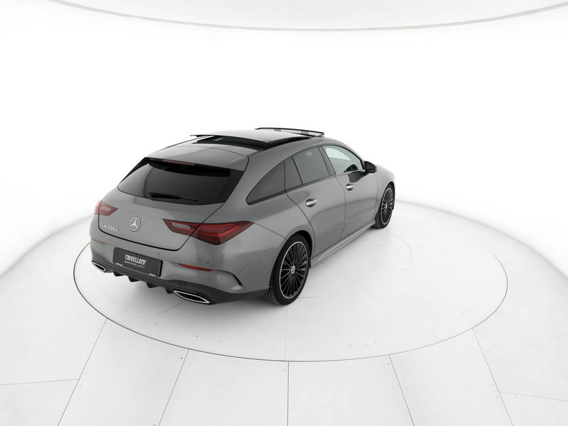 Mercedes CLA Shooting Brake  200 d amg line premium auto diesel grigio