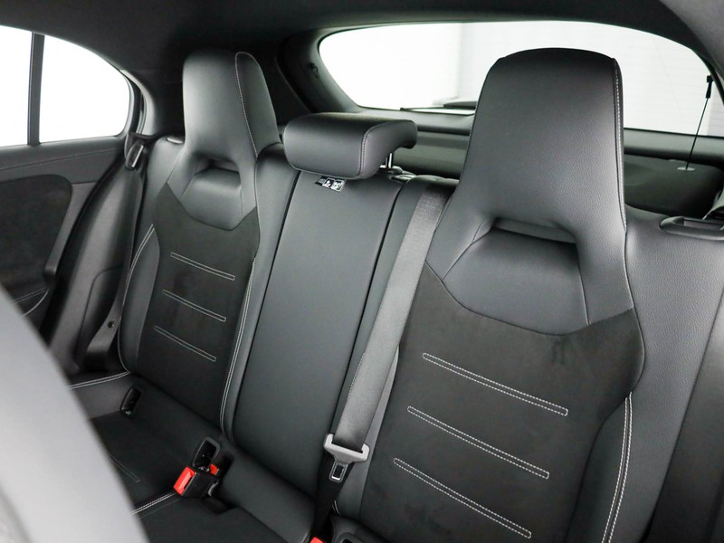 Mercedes Classe A 180 d premium auto diesel nero