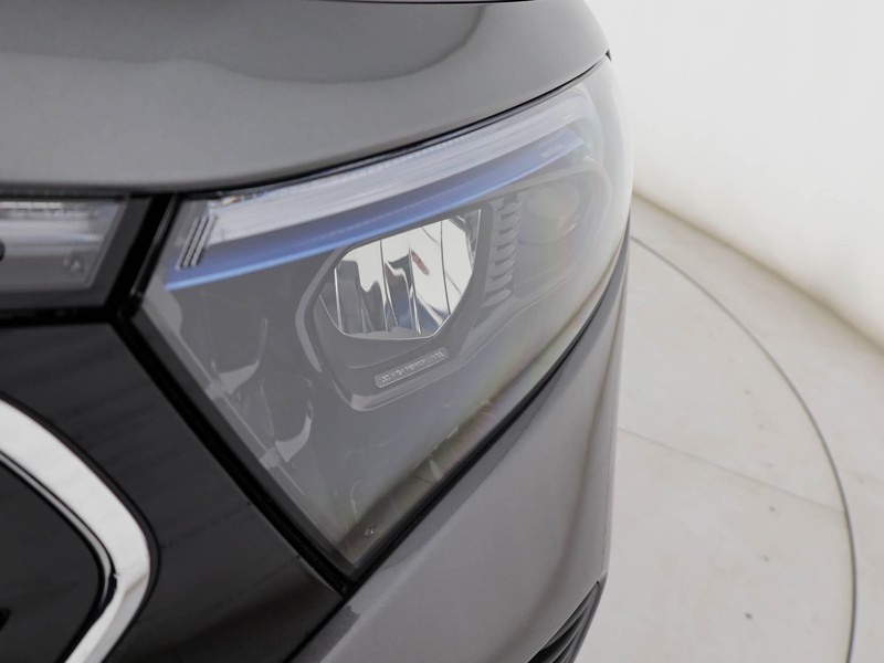 Mercedes EQB 300 sport plus 4matic