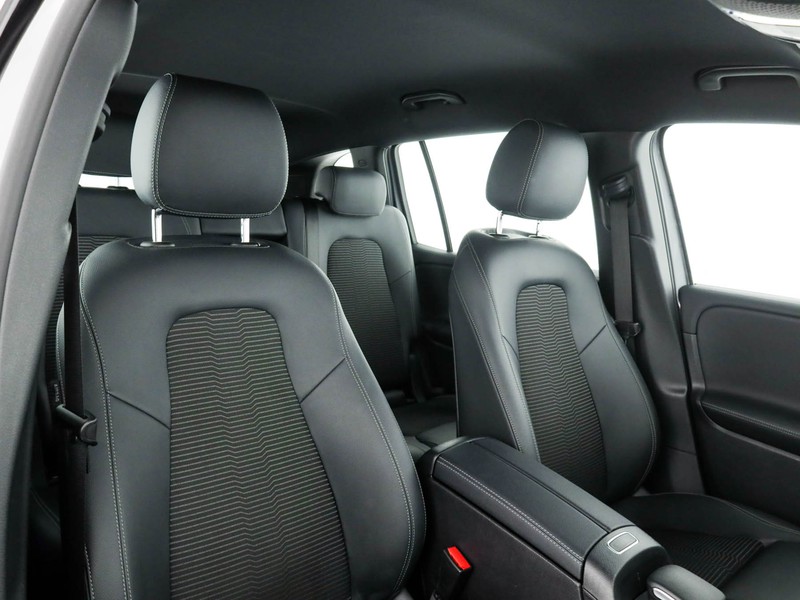 Mercedes EQB 300 sport plus 4matic