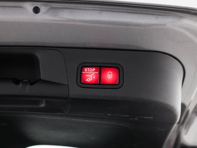 Mercedes EQB 300 sport plus 4matic