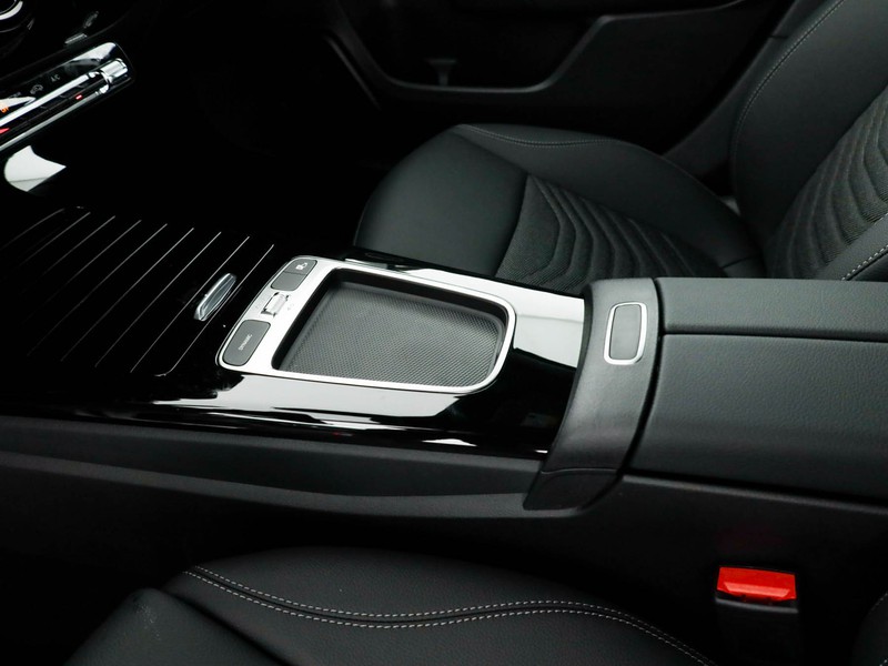 Mercedes Classe A 180 d advanced auto diesel bianco