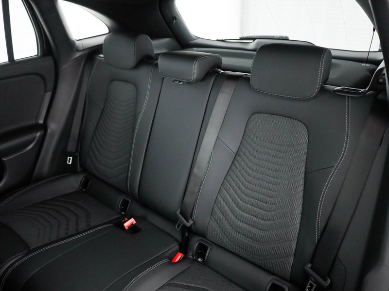 Mercedes GLA 200 d progressive extra auto diesel nero