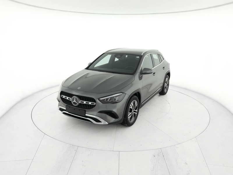 Mercedes GLA 200 d progressive extra auto diesel grigio