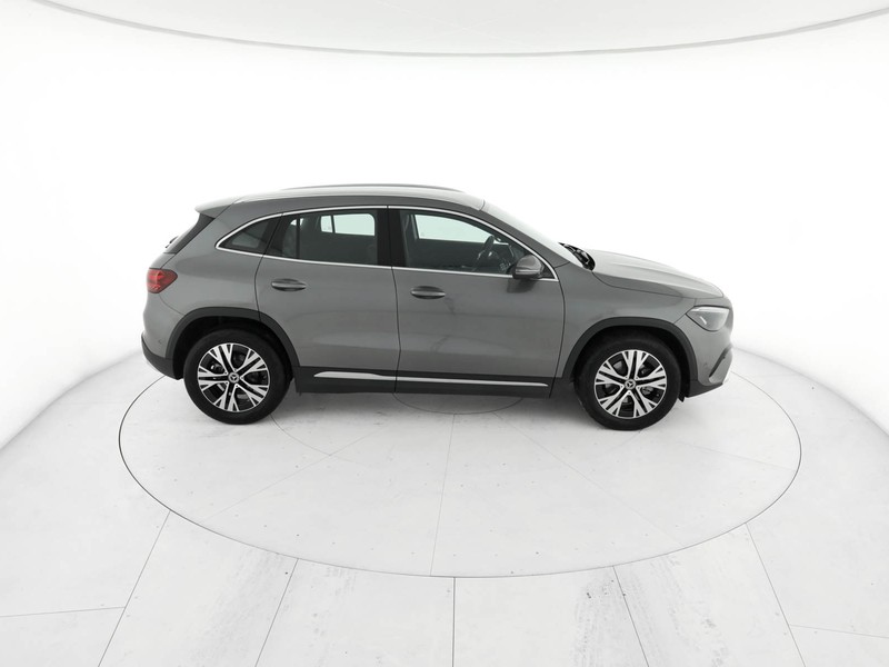 Mercedes GLA 200 d progressive extra auto diesel grigio