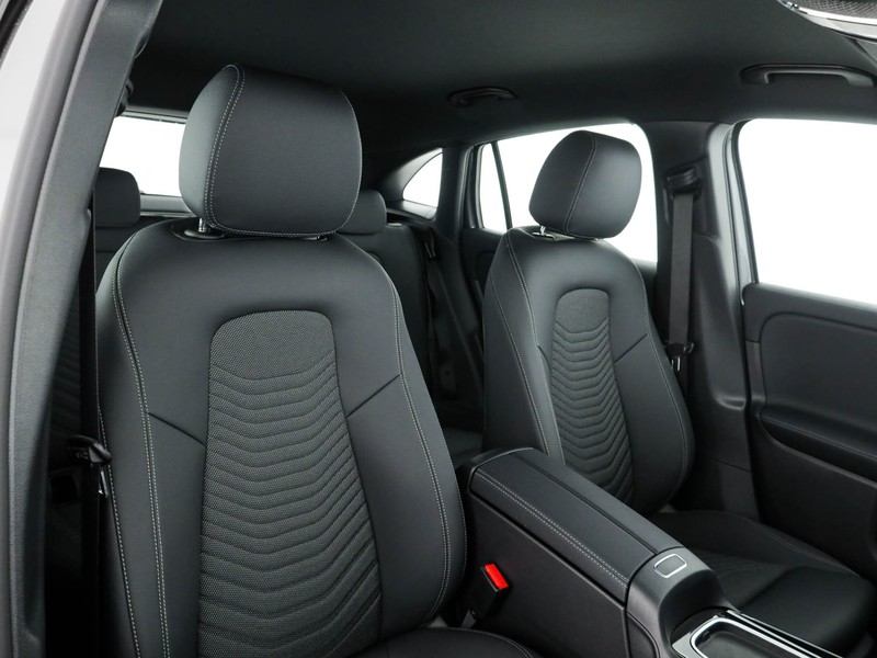 Mercedes GLA 200 d progressive extra auto diesel grigio