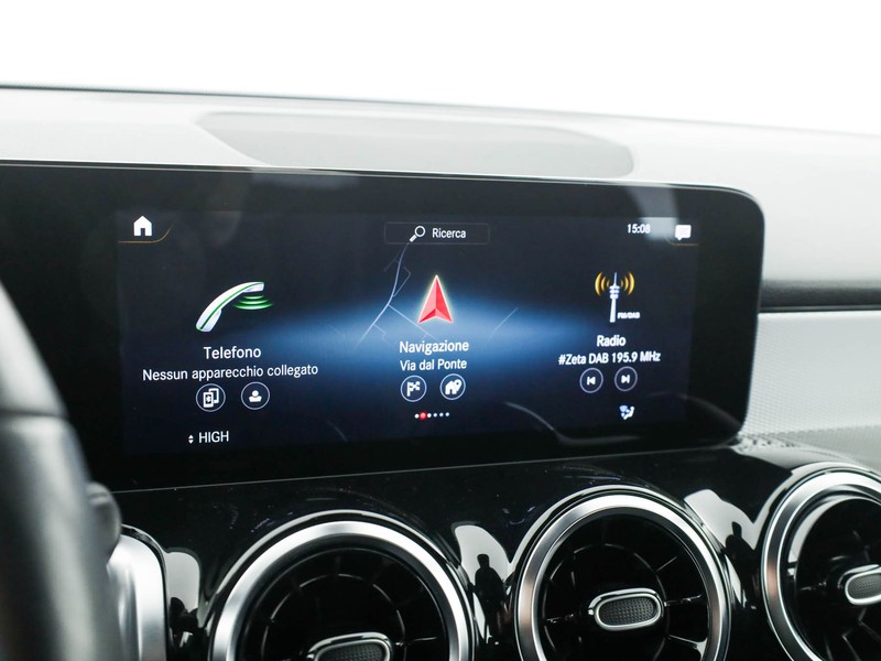 Mercedes GLB 200 d business extra auto diesel bianco