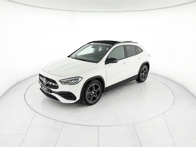 Mercedes GLA 200 d premium 4matic auto diesel bianco