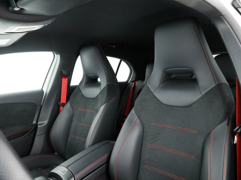 AMG Classe A a amg 35 4matic auto benzina bianco