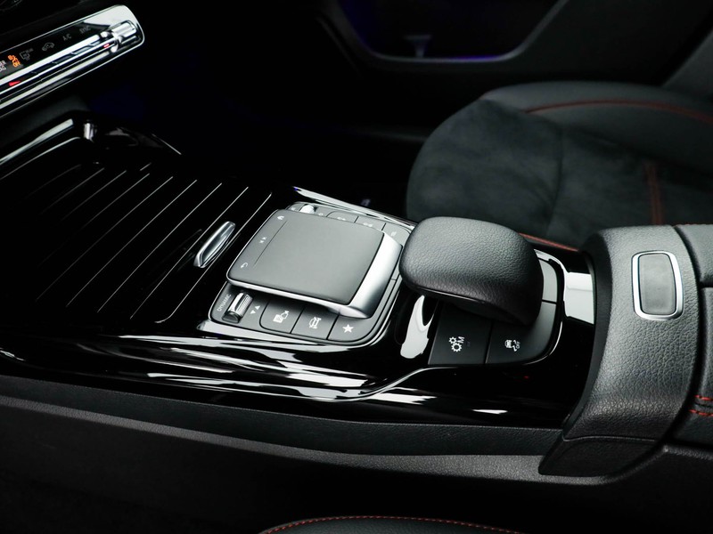 AMG Classe A a amg 35 4matic auto benzina bianco