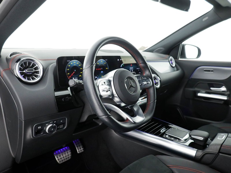 Mercedes EQA 300 premium 4matic