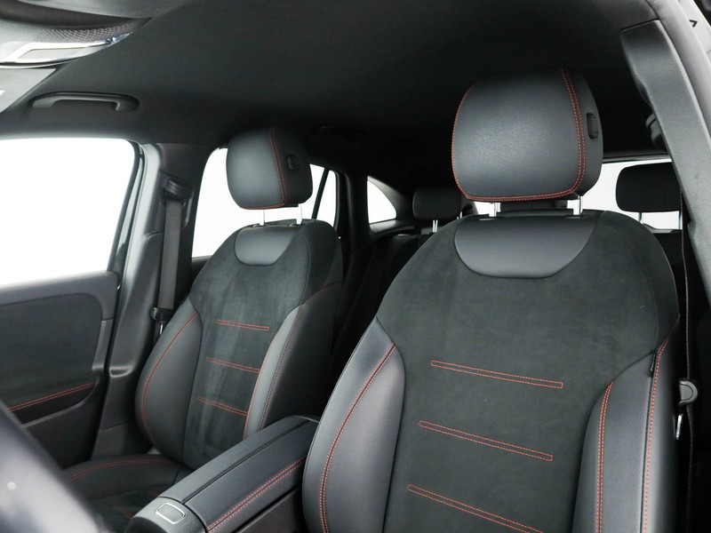 Mercedes EQA 300 premium 4matic