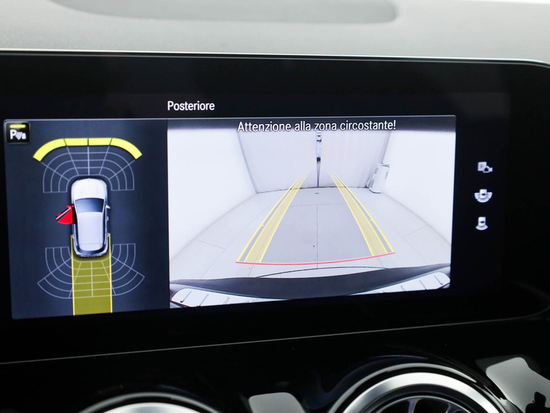 Mercedes EQA 300 premium 4matic