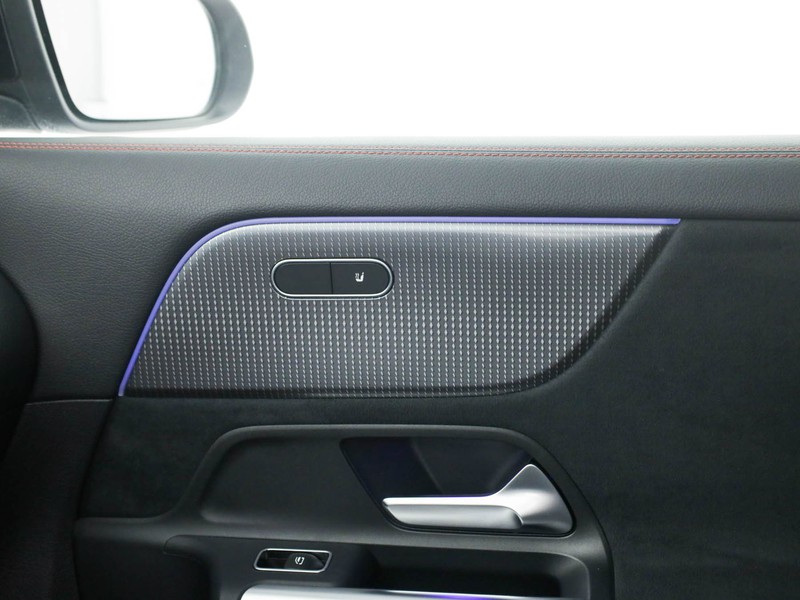 Mercedes EQA 300 premium 4matic