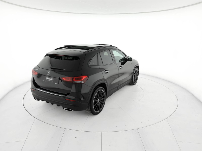 Mercedes GLA 200 d premium auto